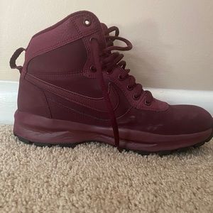 Nike Manoadome “Deep Burgundy” Size 8.5
